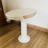 White ceramic console table