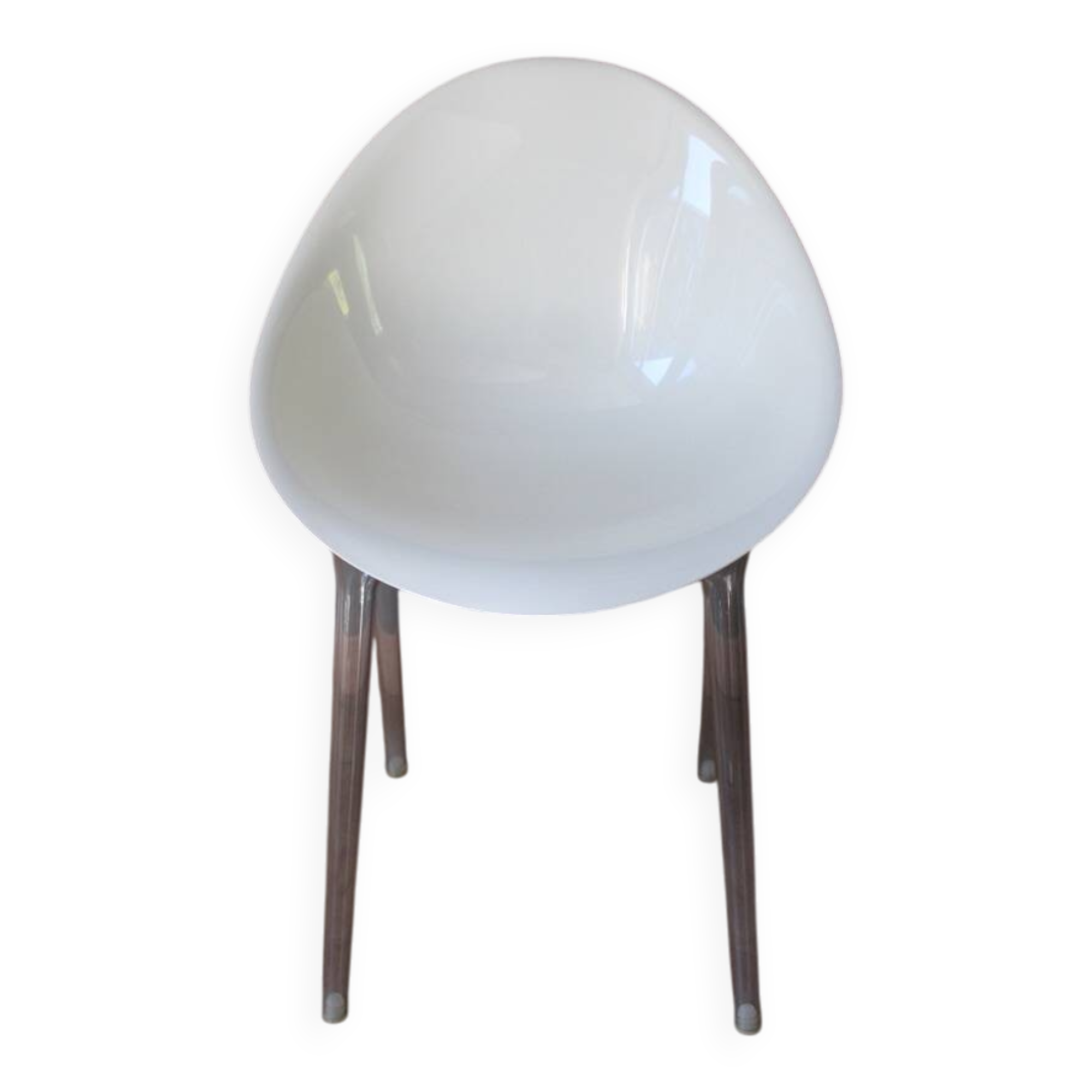 Set of 4 Mr Impossible white chairs by Philippe STARCK for Kartell.
