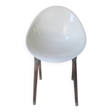 Set of 4 Mr Impossible white chairs by Philippe STARCK for Kartell.