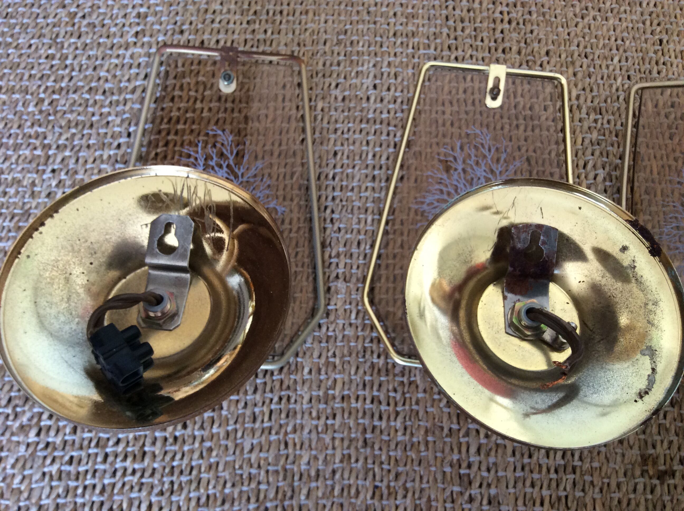 4 vintage wall lamps