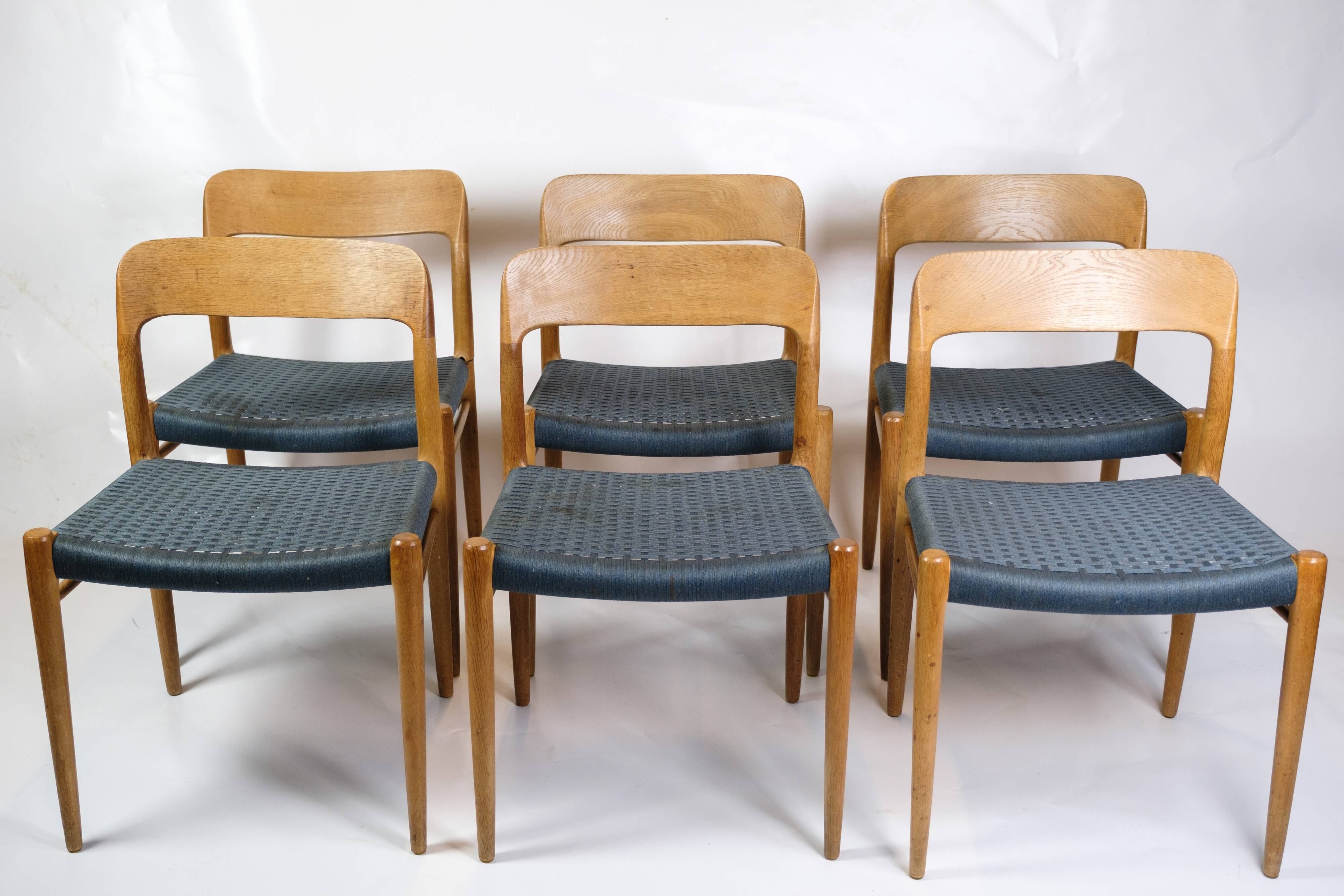 Set Of 6 Dining Room Chairs Model 75 By Niels O. Møller