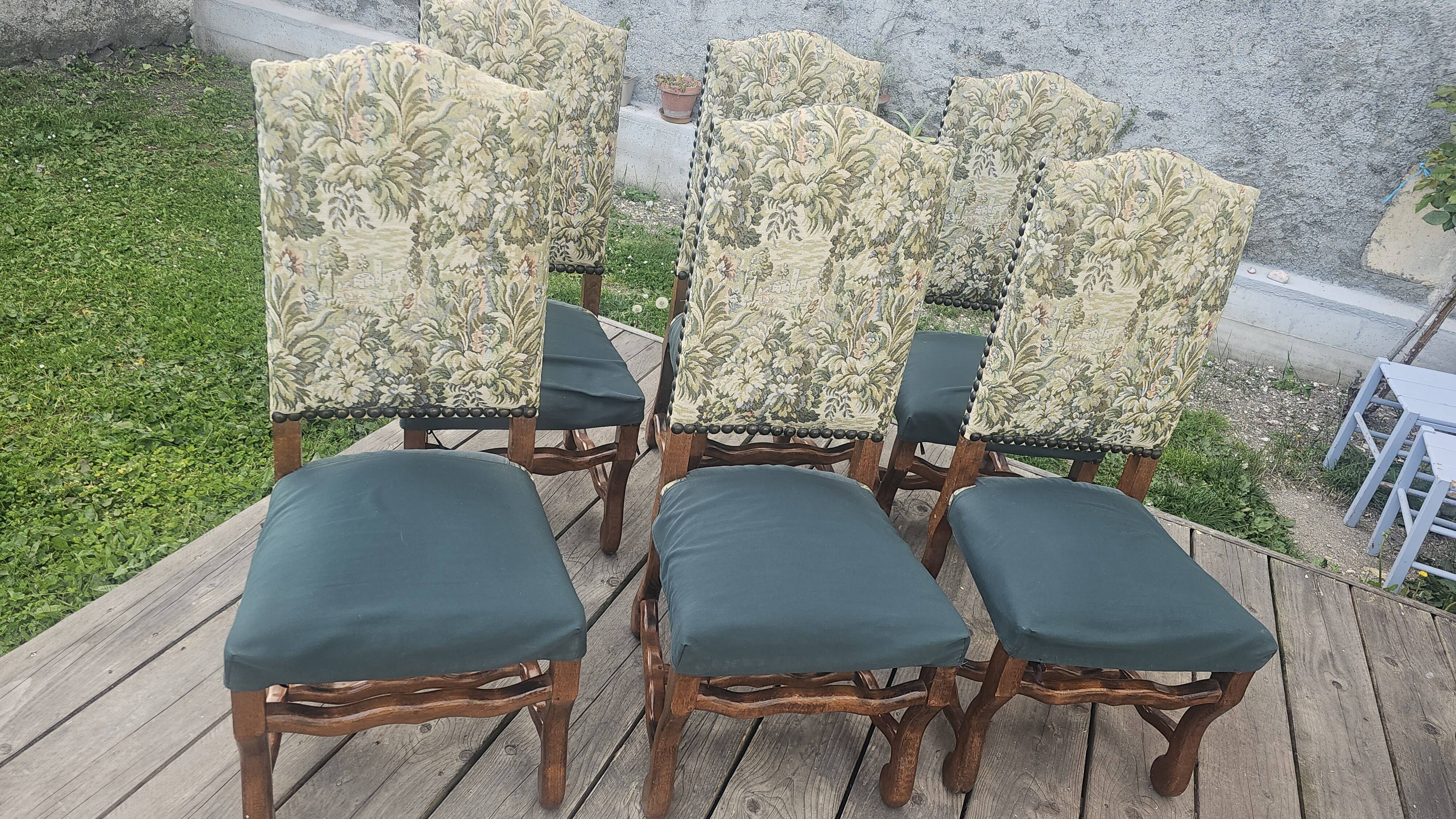 6 Louis XV style solid wood chairs with jacquard upholstery.