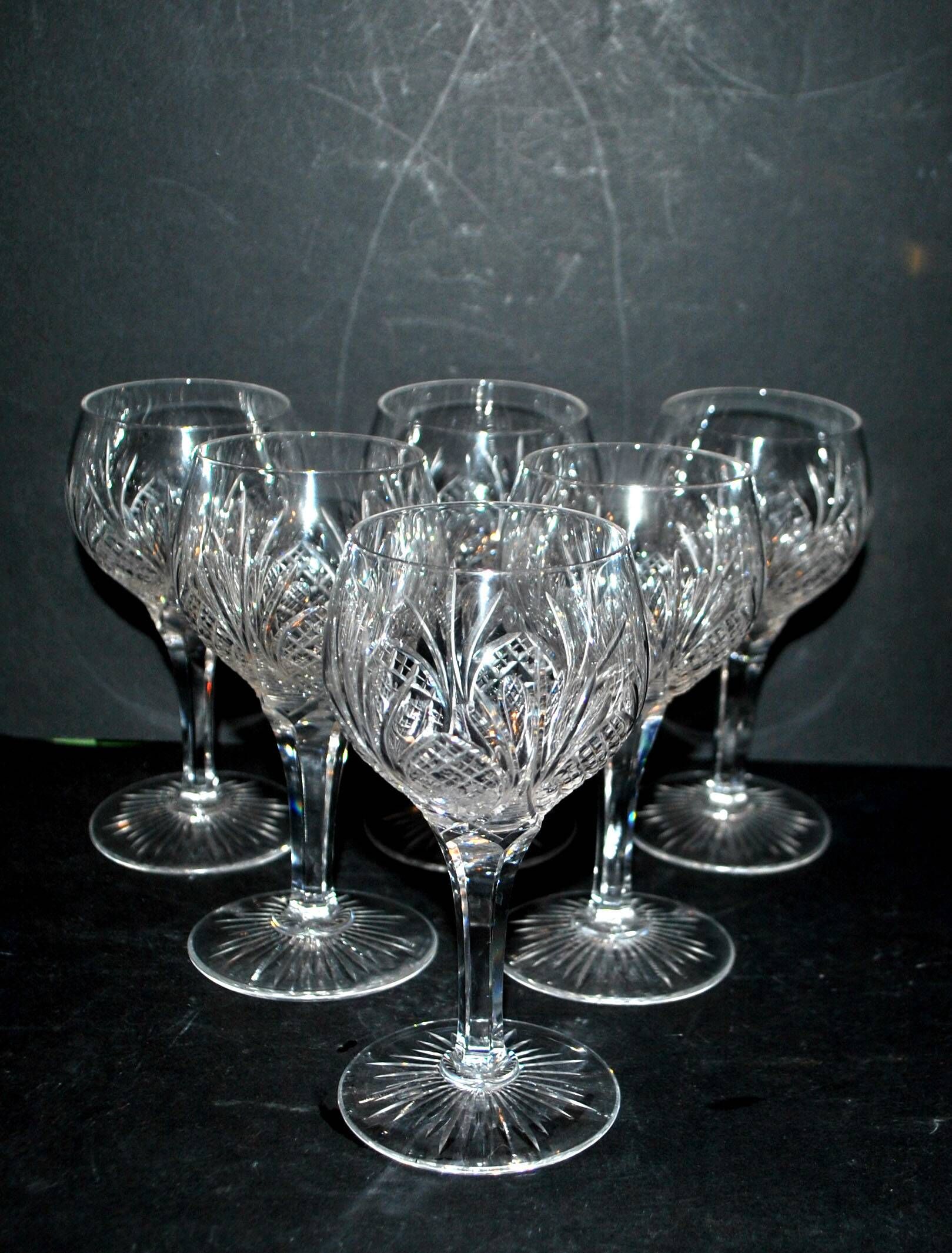 Set of 6 white wine glasses 1900 in cut crystal BACCARAT model 9157 catalog 1907 H13.5
