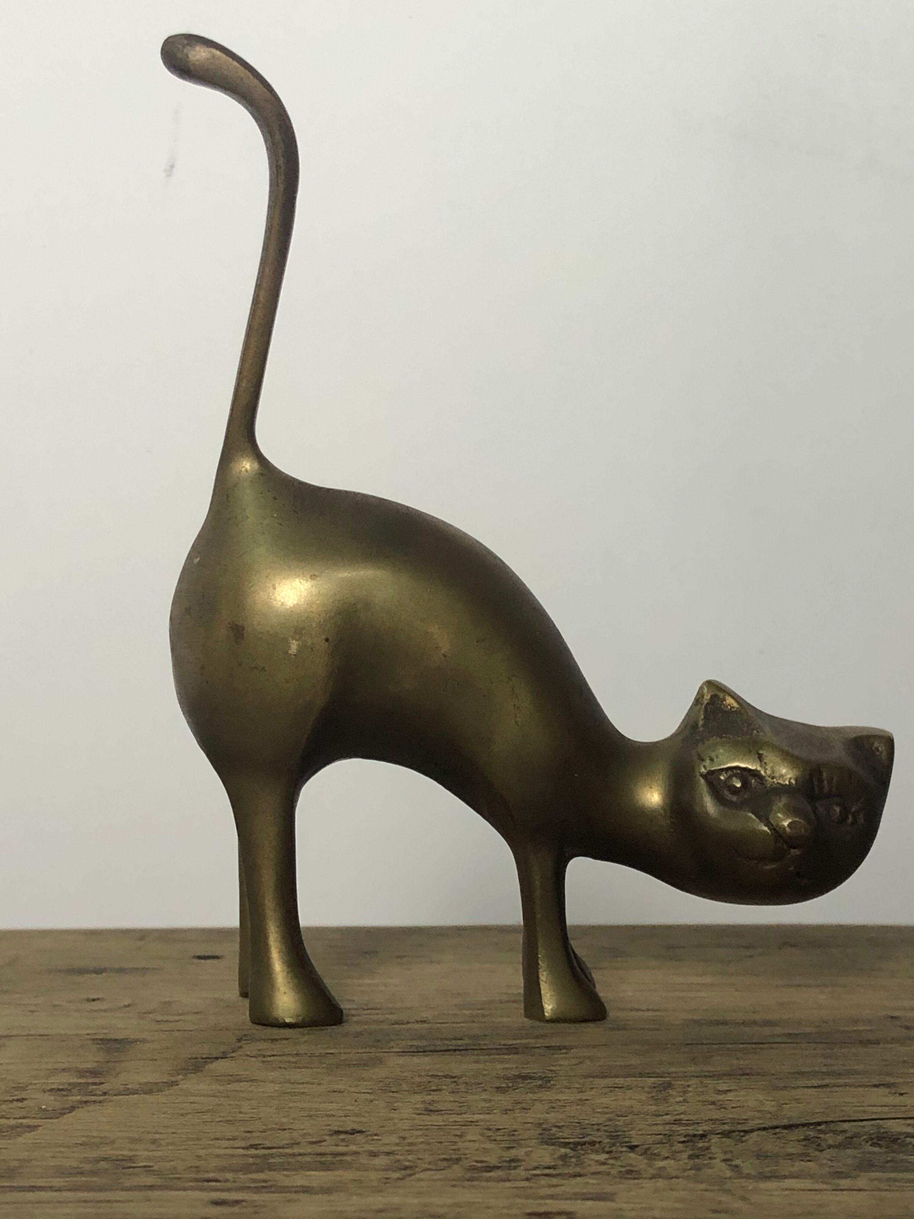 Animaux "le chat et le chevreuil" en laiton doré vintage 60