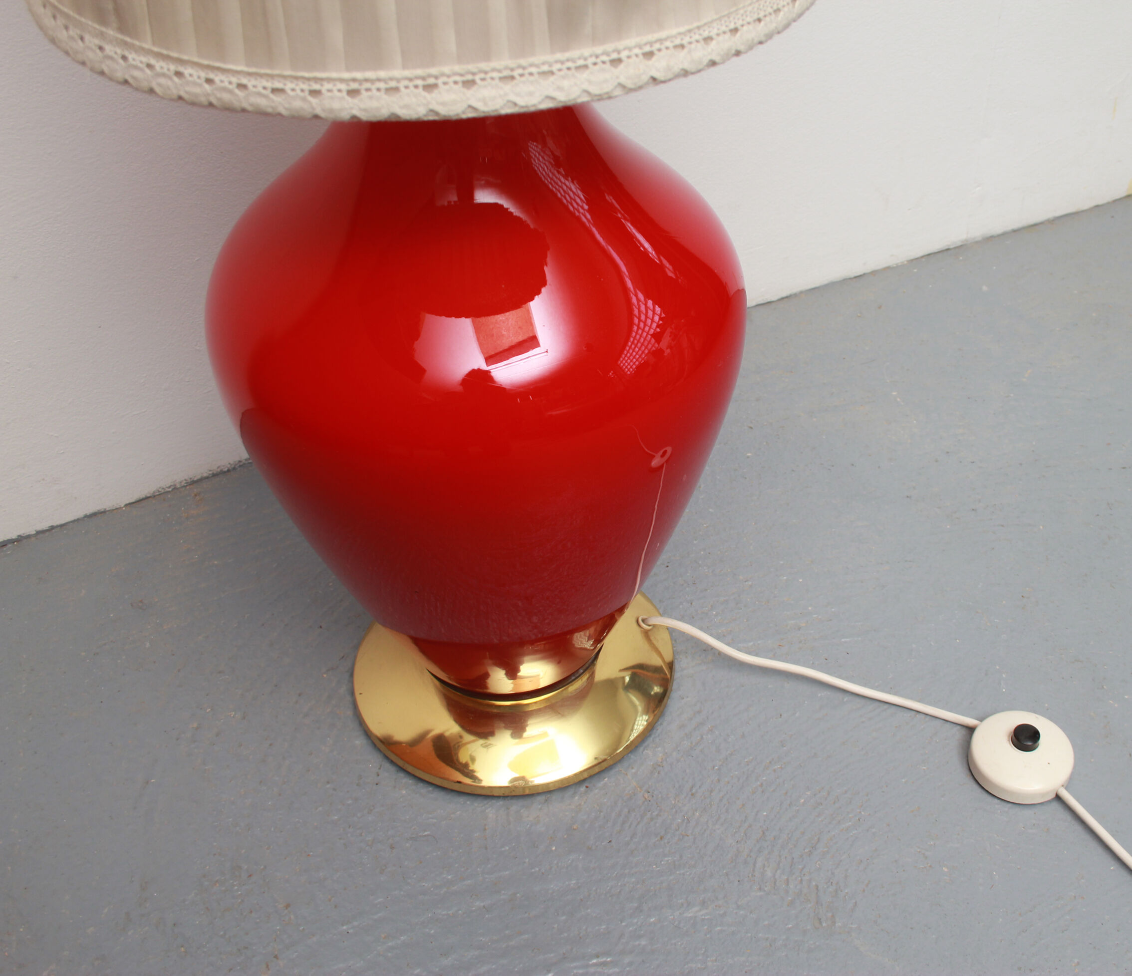 1950s floor lamp in red glass