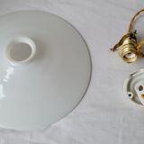 White opaline suspension