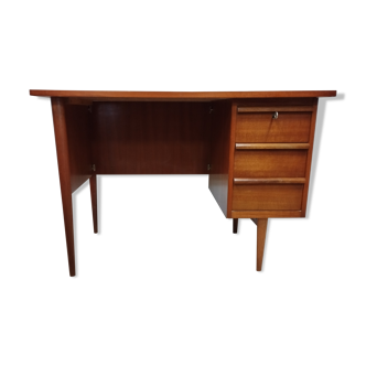 Vintage Scandinavian office