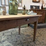 Farm table with 2 drawers