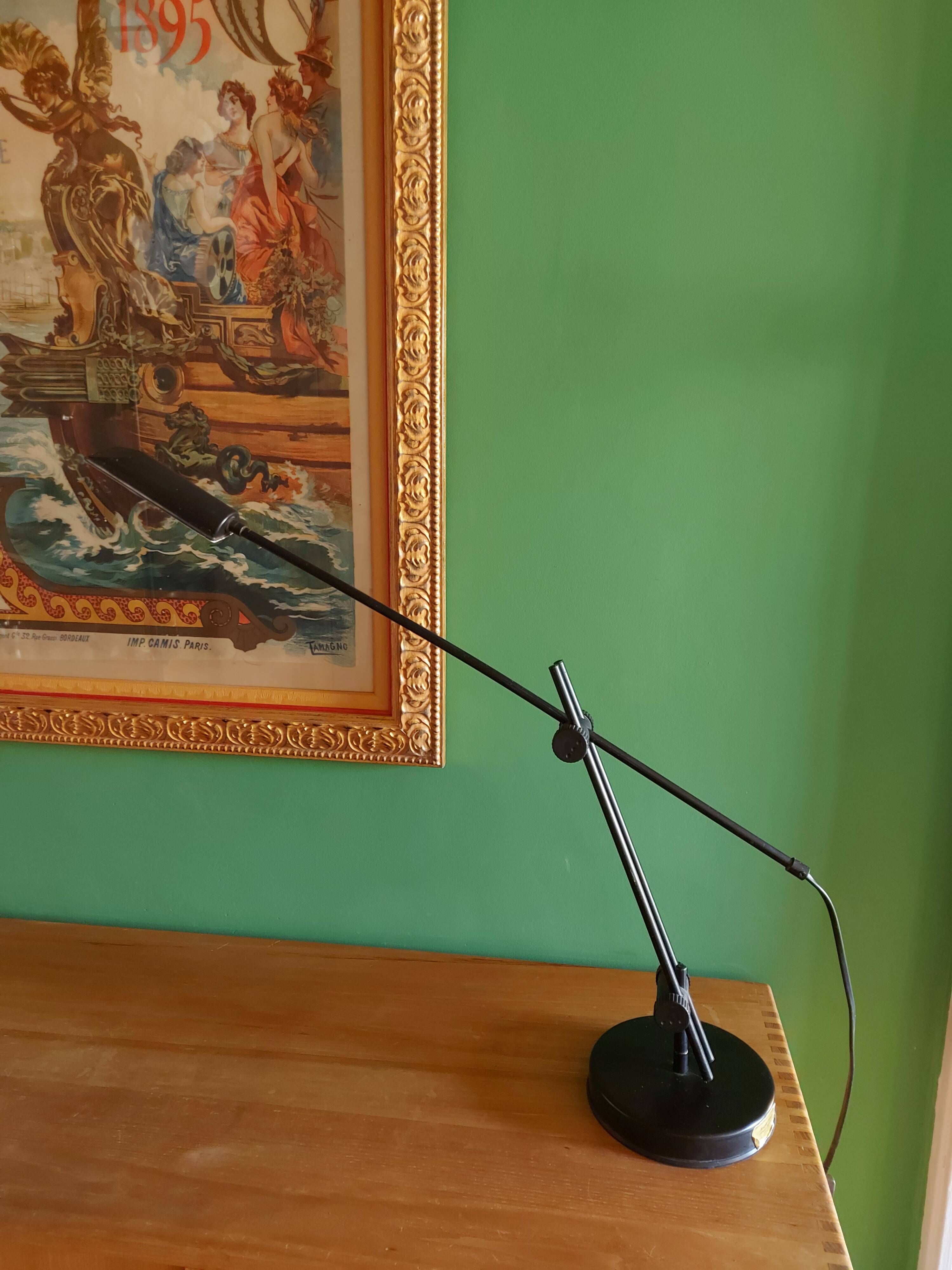 Large articulated lamp (Italian) from the 80's Veneta Lumi , Alaska model