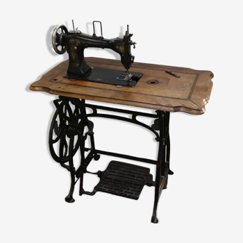 Excelsior sewing machine table