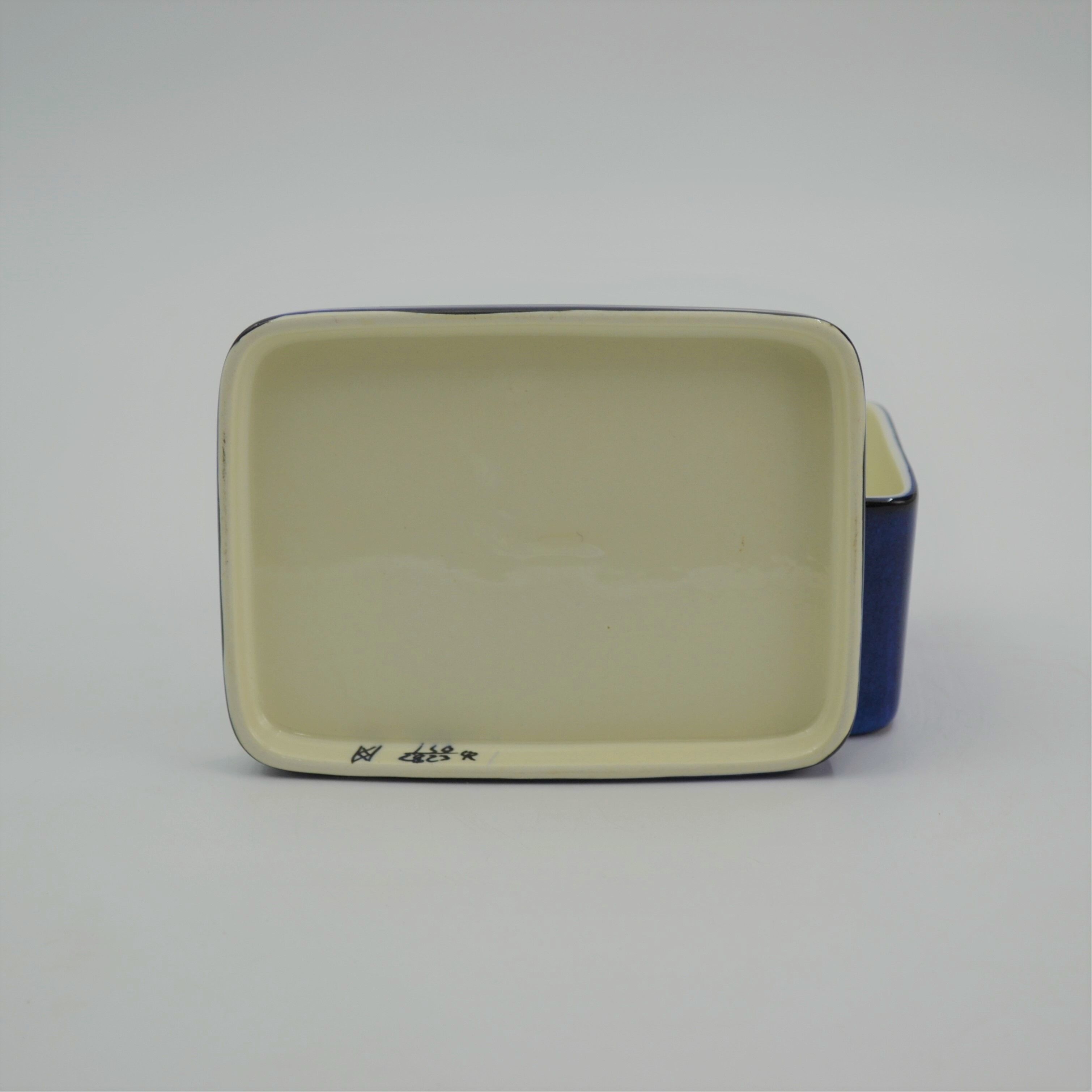 Beth Breyen's Tenera series earthenware box for Royal Copenhagen