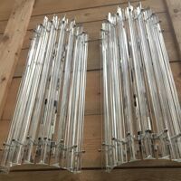 Contemporary bright “triedro” murano glass wall sconce