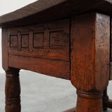Oak hand-carved side table in wabi wabi style, Spain, 17th Century