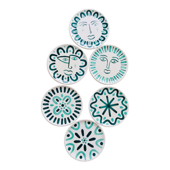 Set of 6 flat plates of French artisanal manufacture vallauris