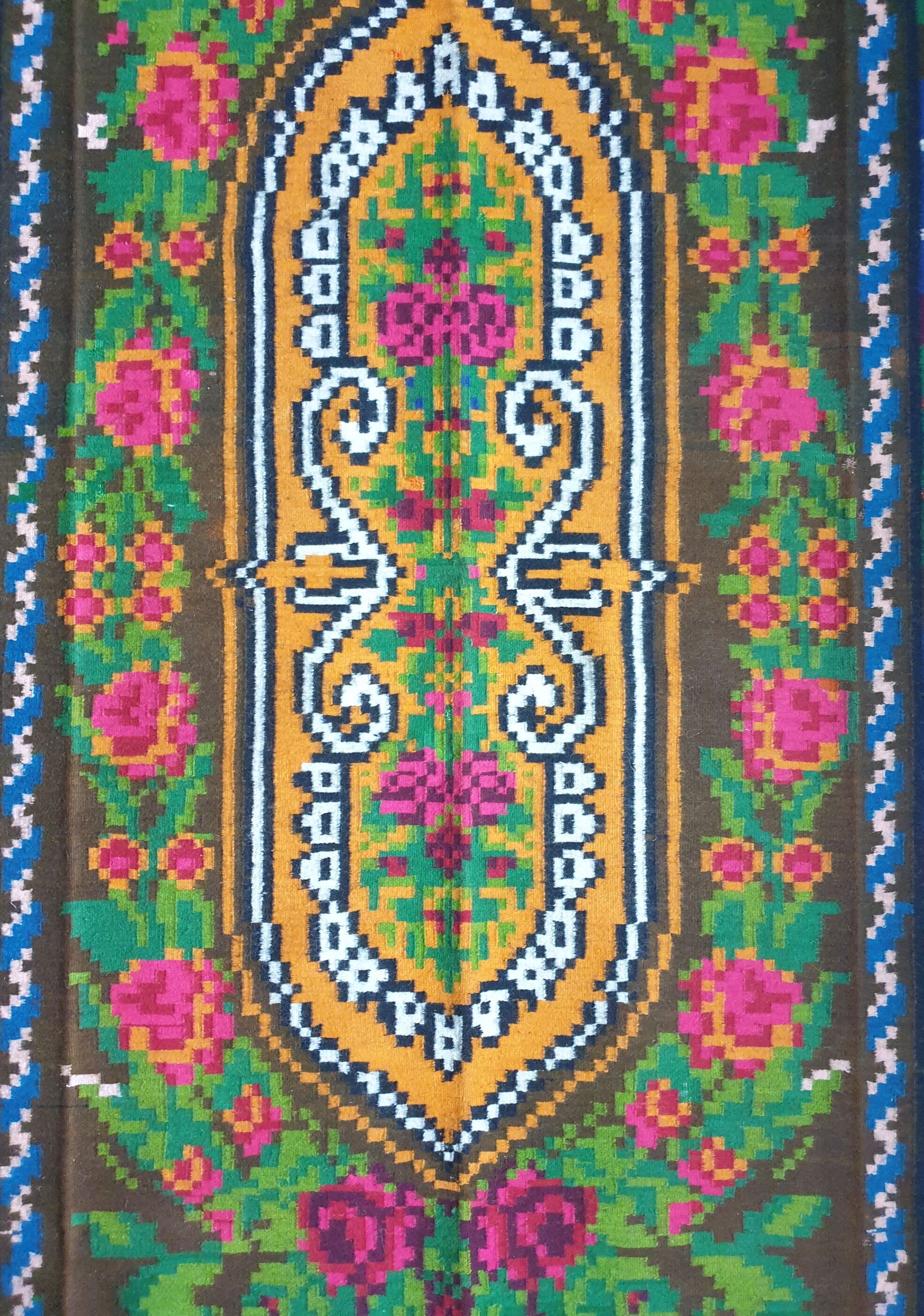 Large superb Romanian rug 316X182 cm with amazing bohemian floral design
