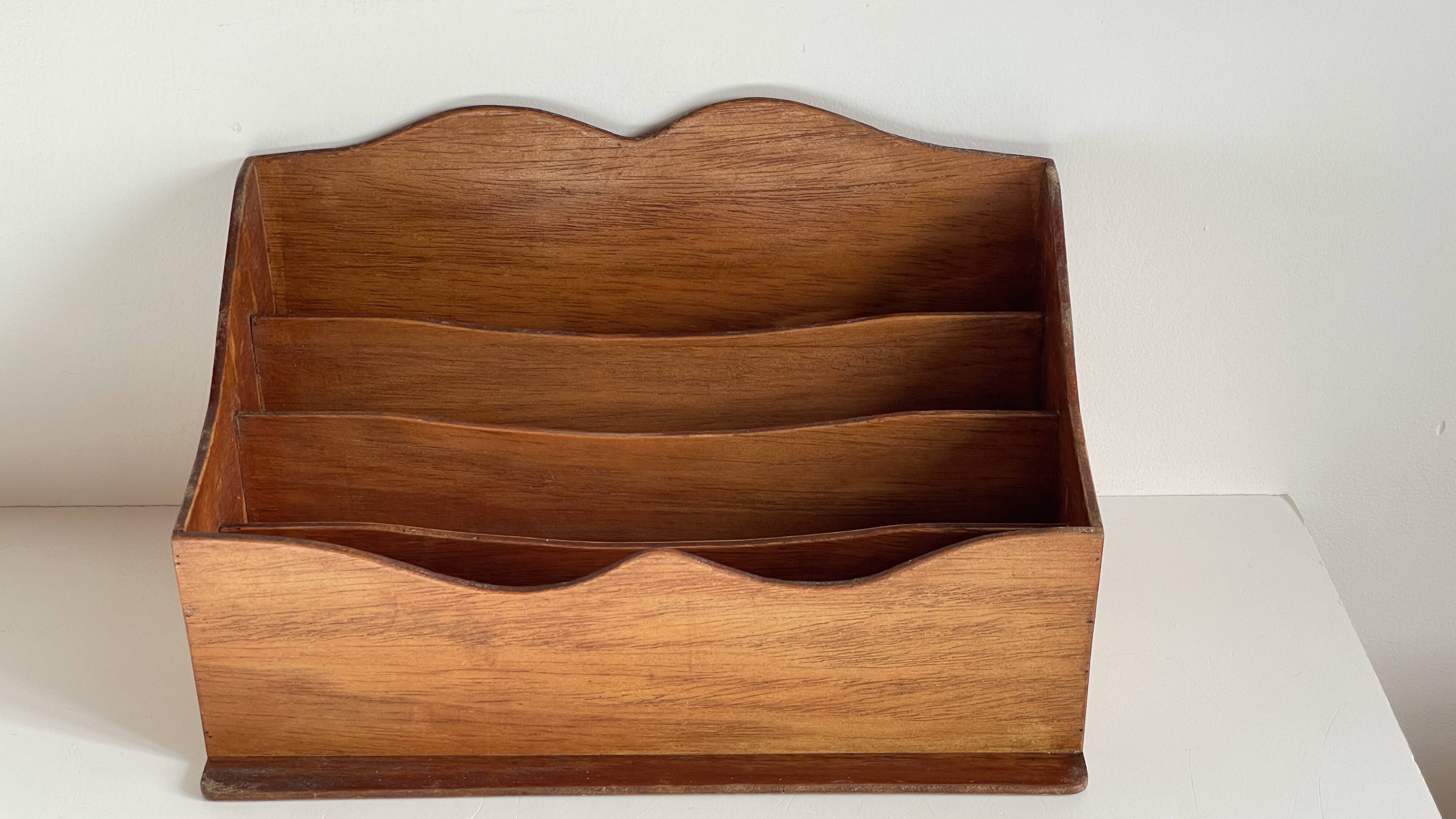 Porte courrier de bureau vintage en bois