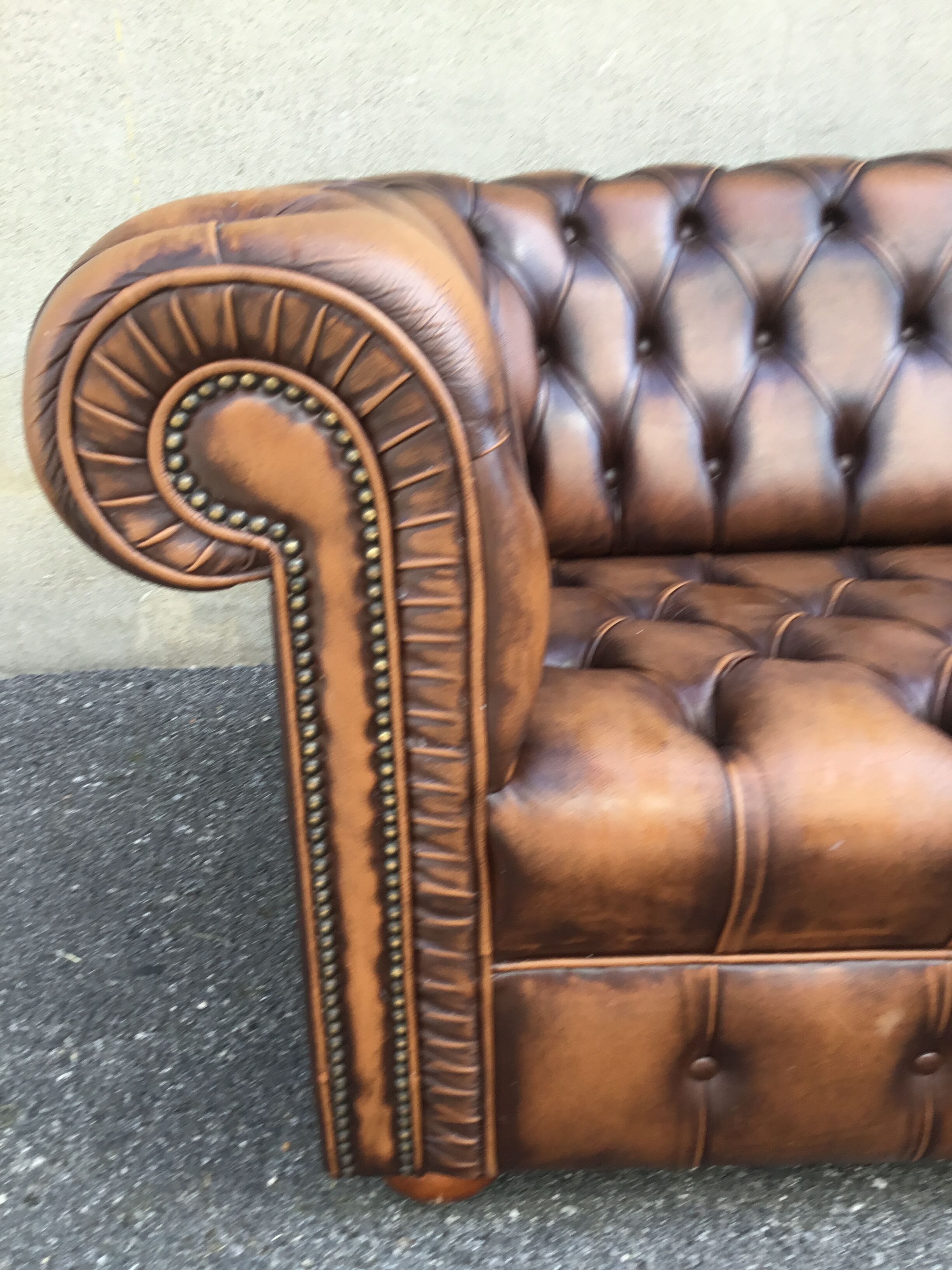 Sofa chesterfield 2 places