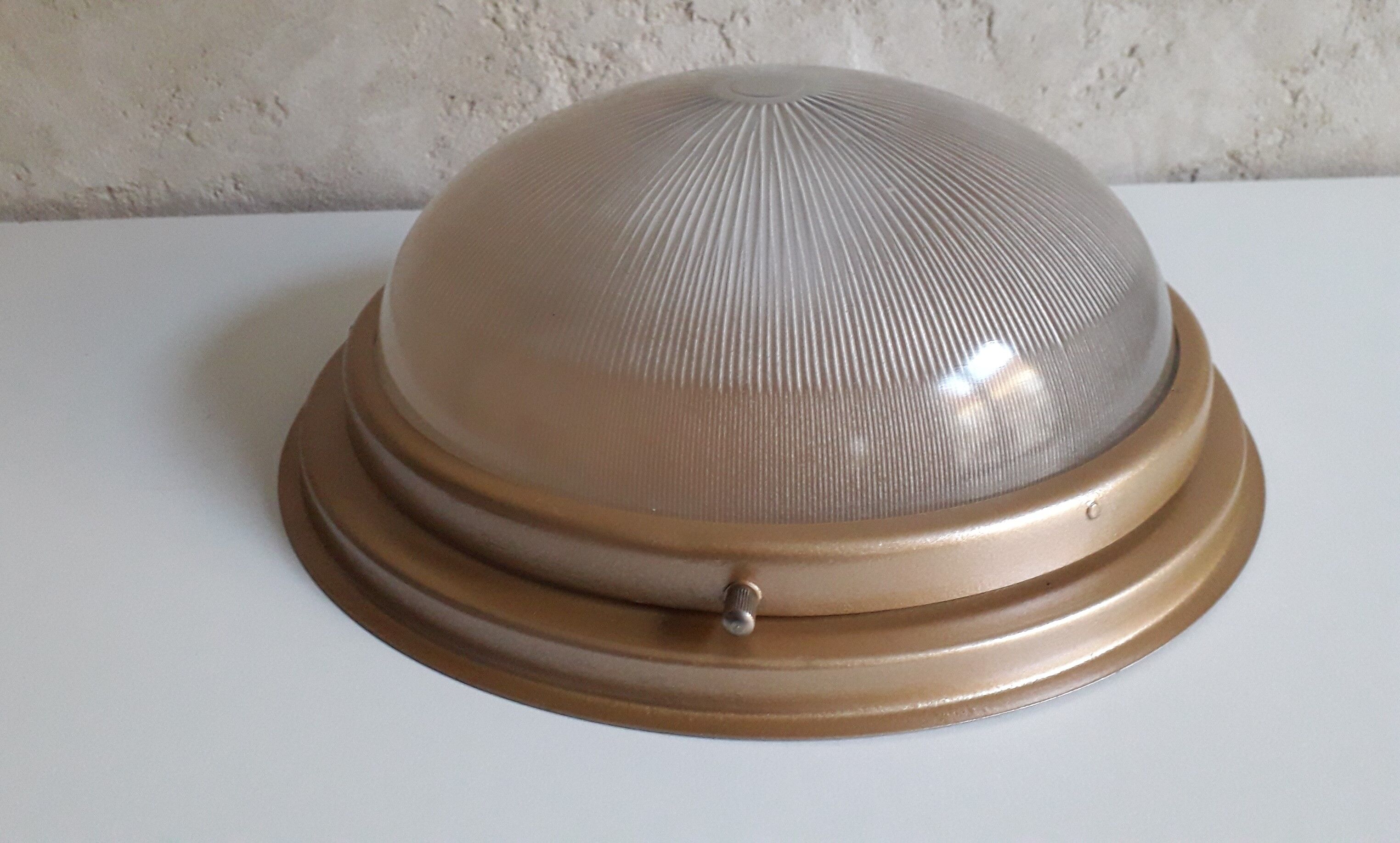 Holophane ceiling lamp