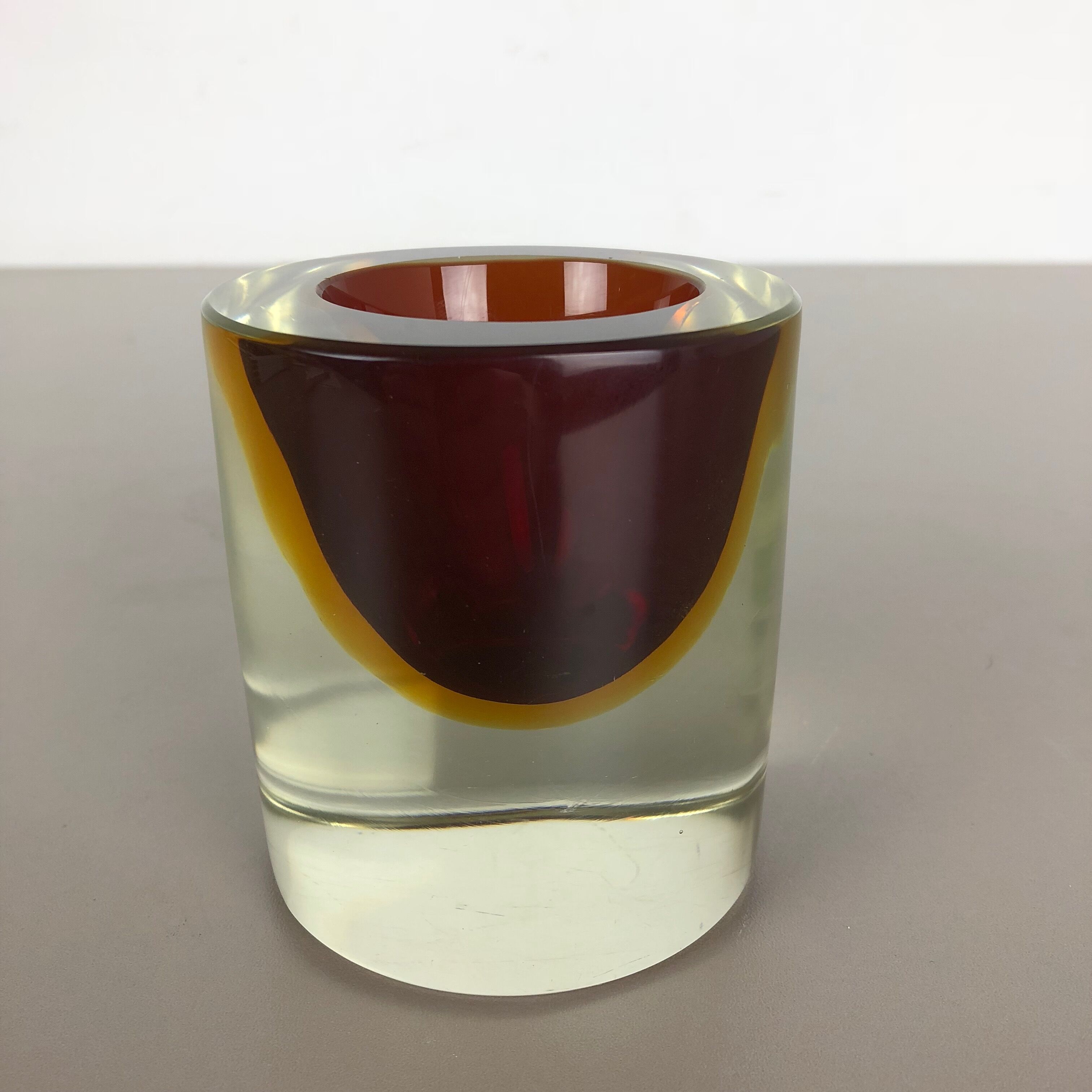 Multi-Color Murano Vetri Glass Sommerso Bowl Shell Ashtray Element, Italy, 1970s