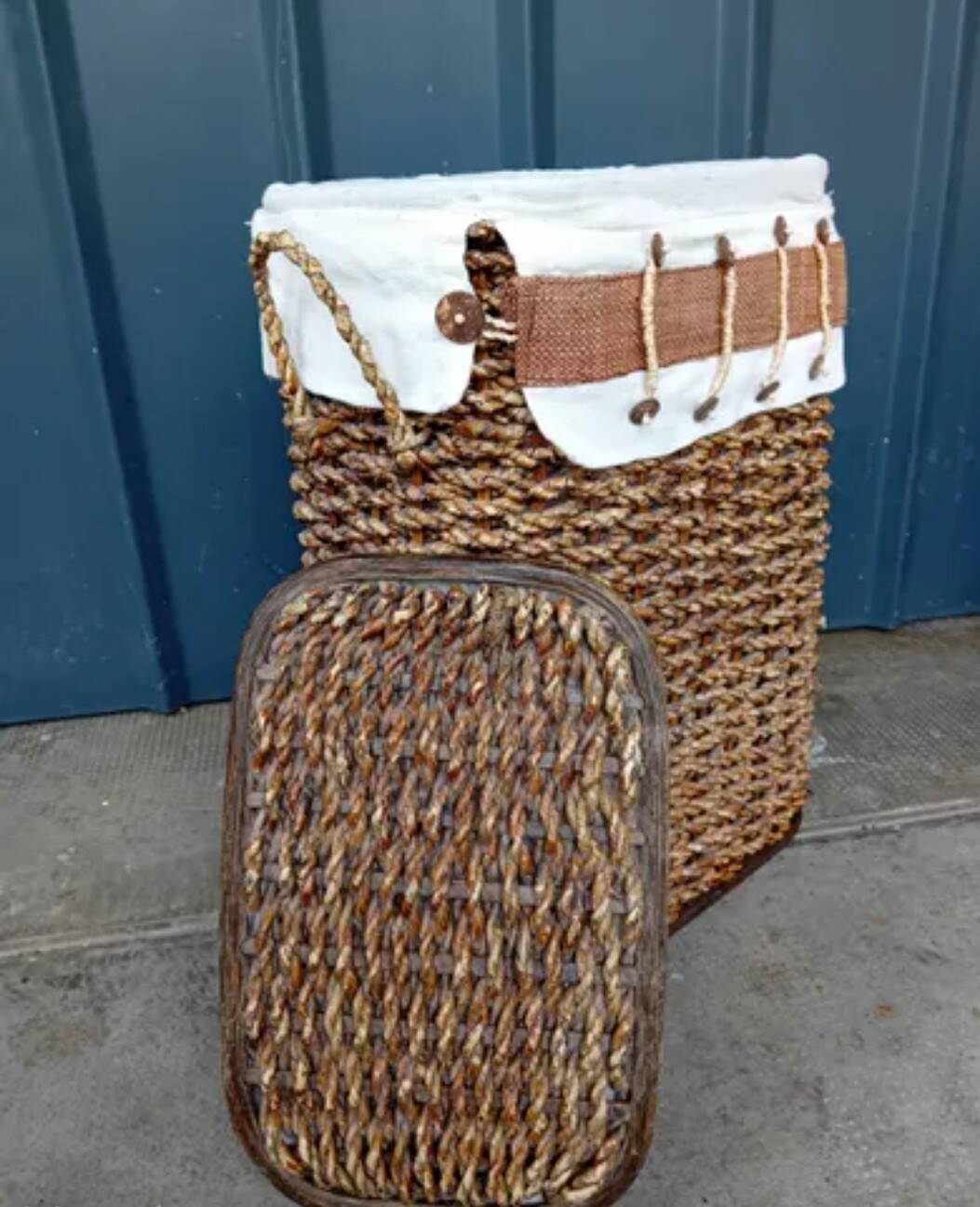 Rattan bread bin