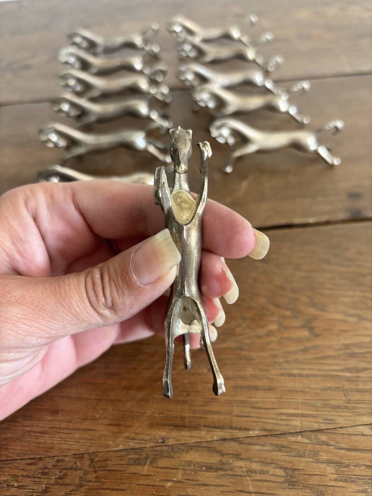 Set of 12 vintage horse galloping knife rests – Silver-plated metal
