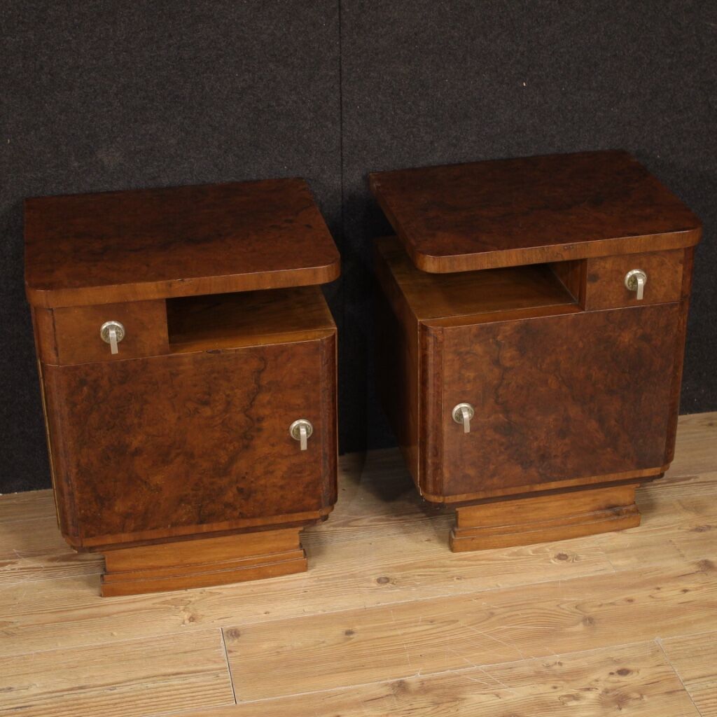 Pair of Italian nightstands in walnut and burl