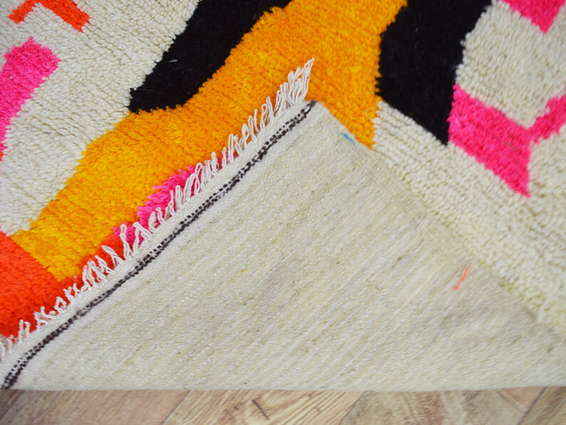 Abstract colored berber carpet 257 x 133 cm