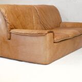 Cinna sofa. Circa 1970. Foam and "caramel" leather. 3 seats.