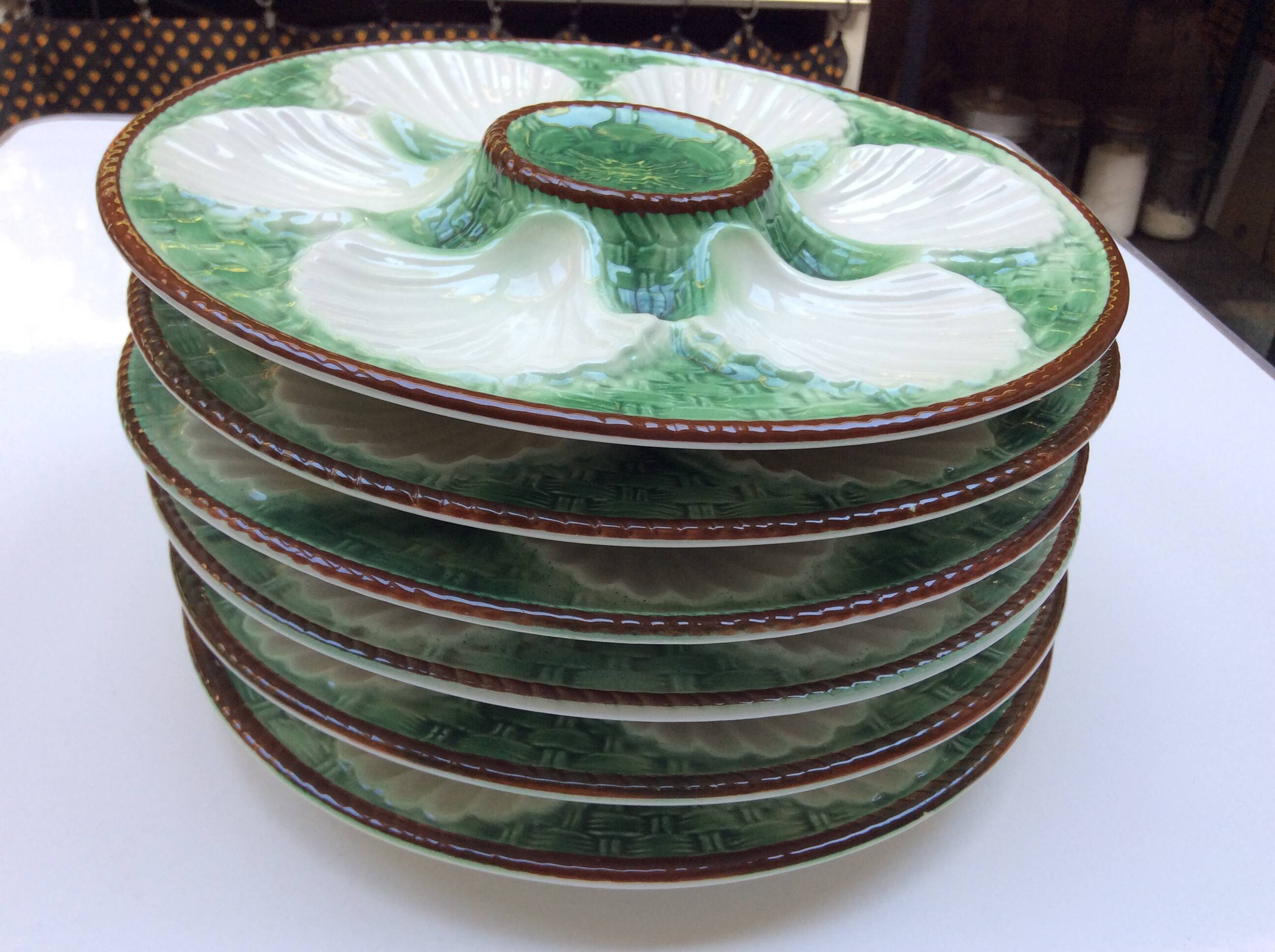 6 oyster plates
