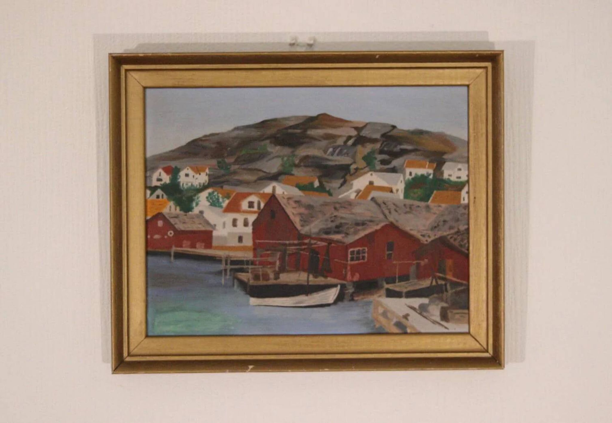 Huile sur panneau suédoise originale du milieu du siècle – ville côtière