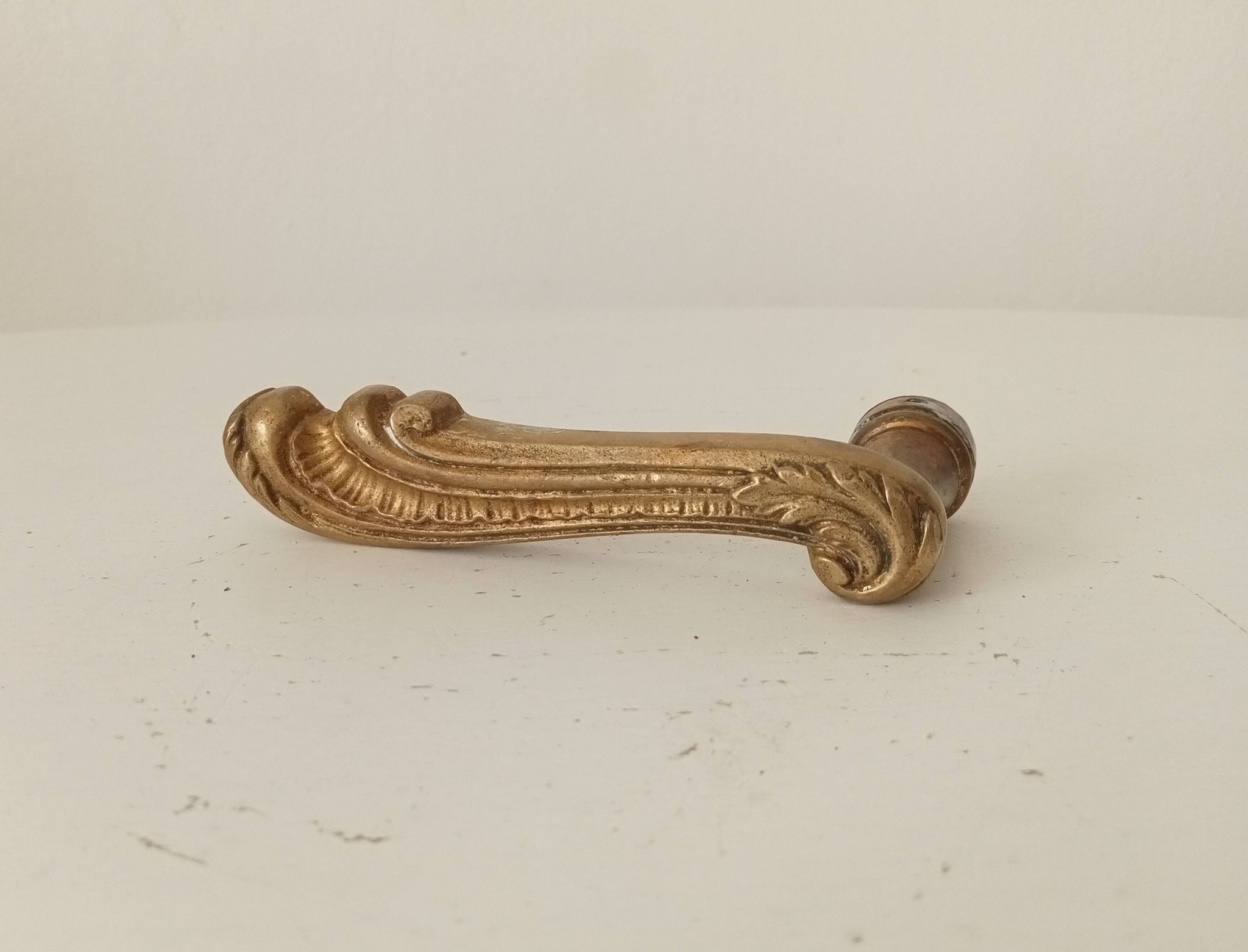 Poignée de porte ancienne en bronze style Empire