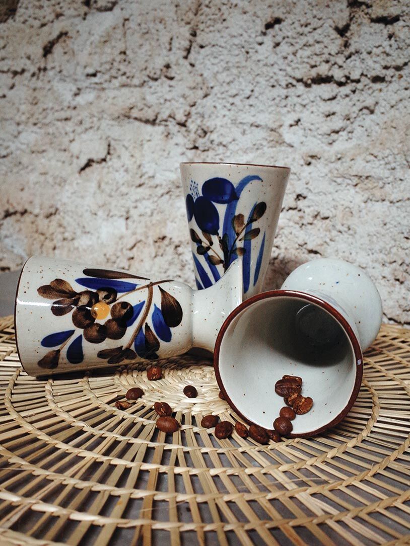 Set of 3 mazagrans in glazed sandstone floral decoration