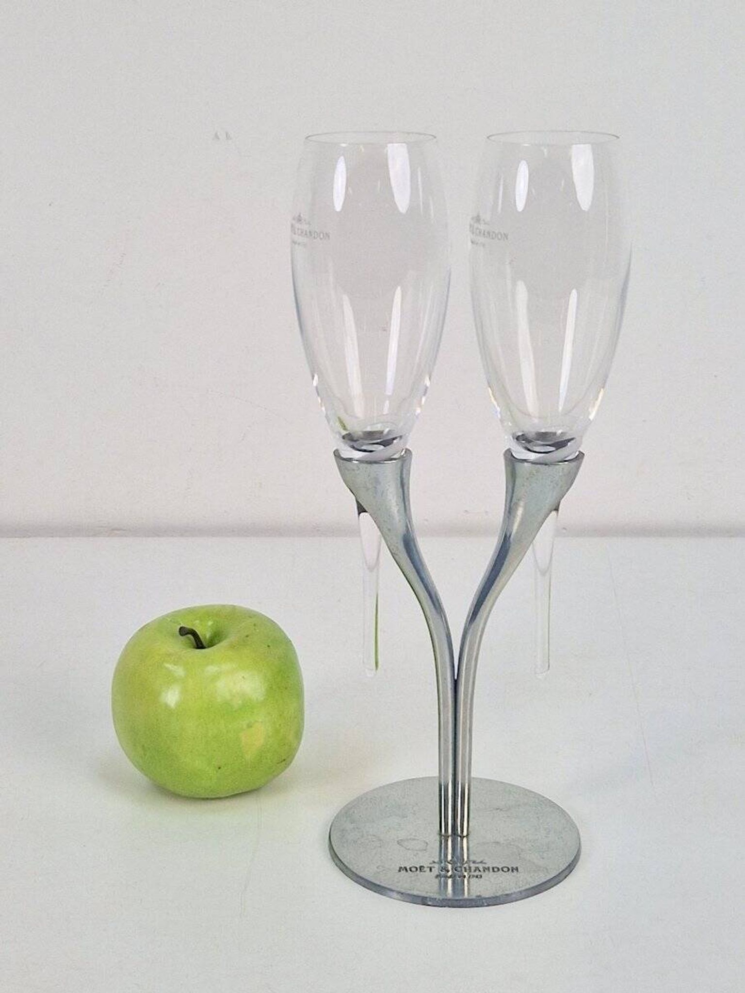 Crystal Champagne Flutes in Holder by Philippe Di Meo for Moët & Chandon, 1980s, Set of 2
