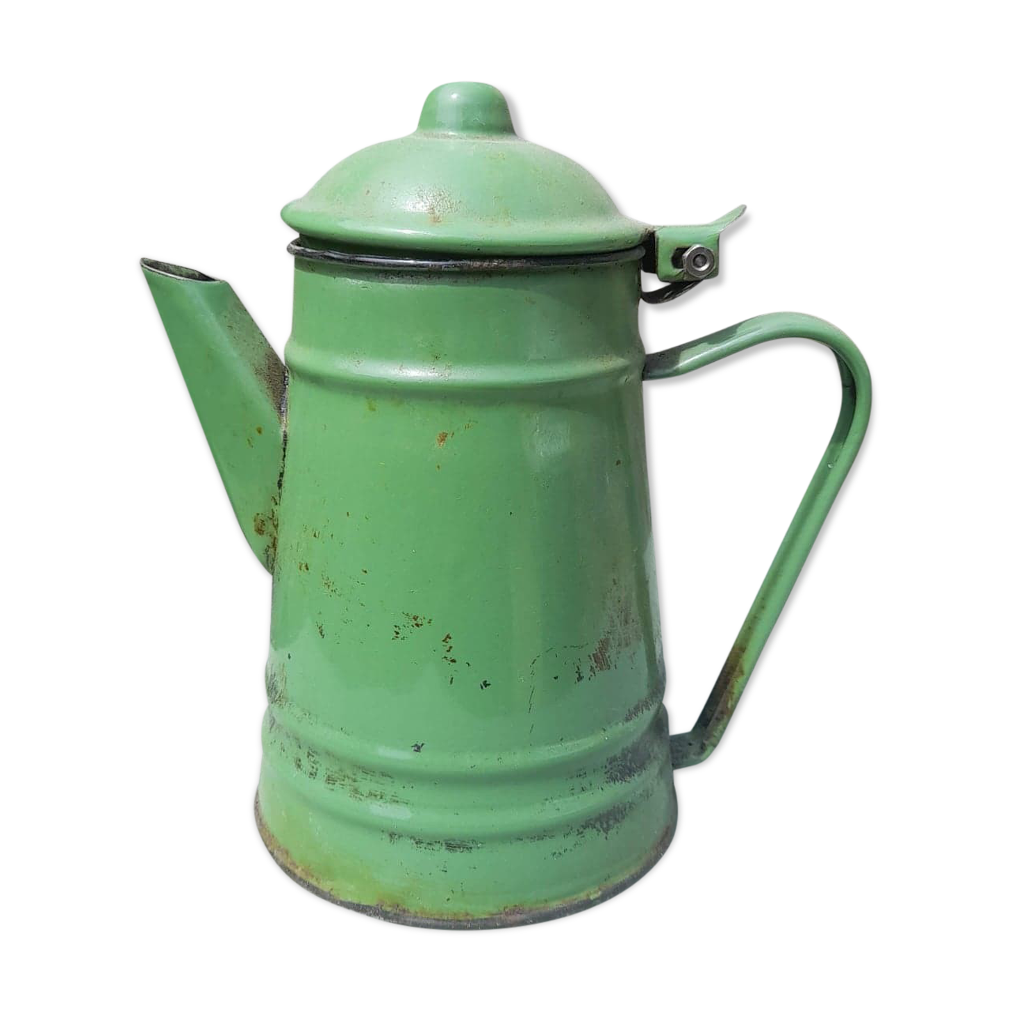 Enamelled sheet metal teapot