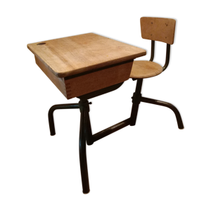 bureau d'écolier année