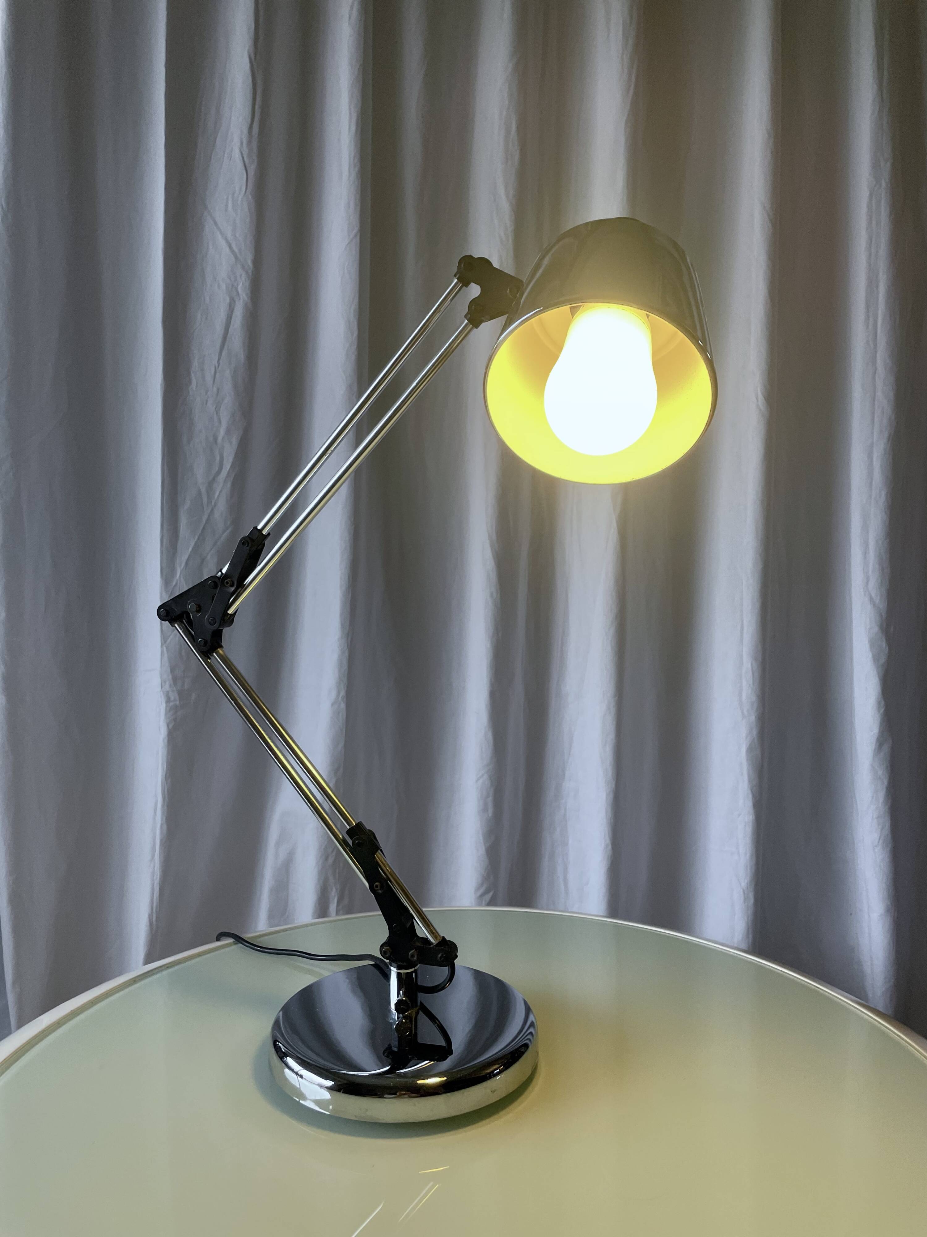 Lampe de bureau Giotto – Luce e Dimensioni - Italie années 1970