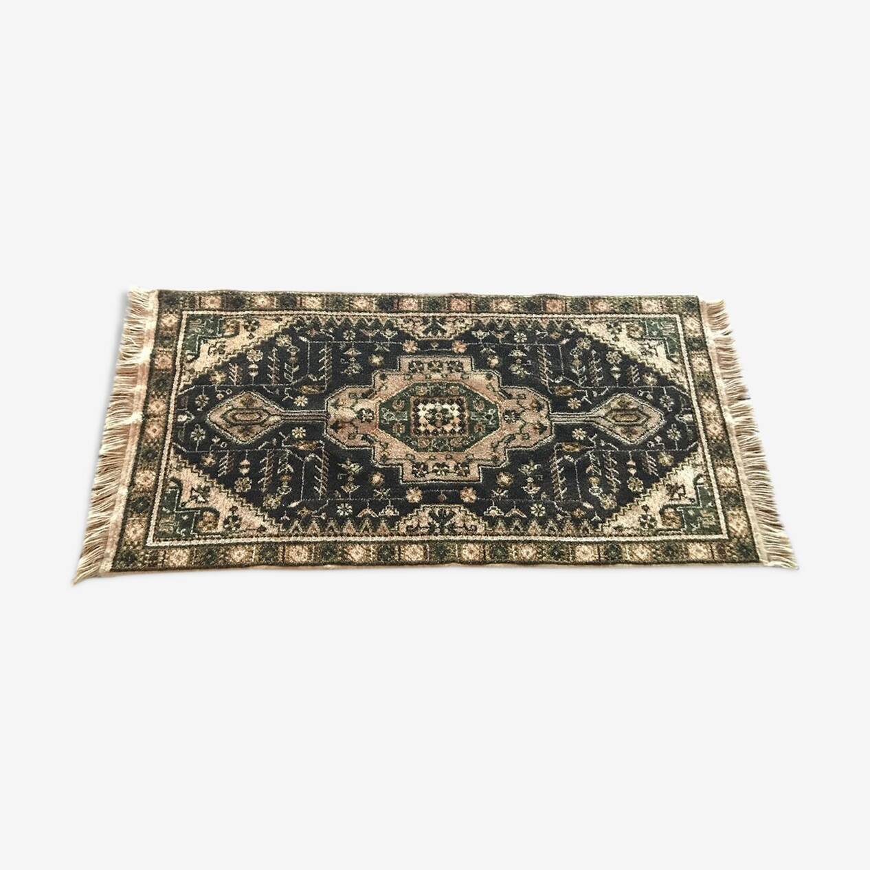 Vintage Turkish Carpet with Medallion Design