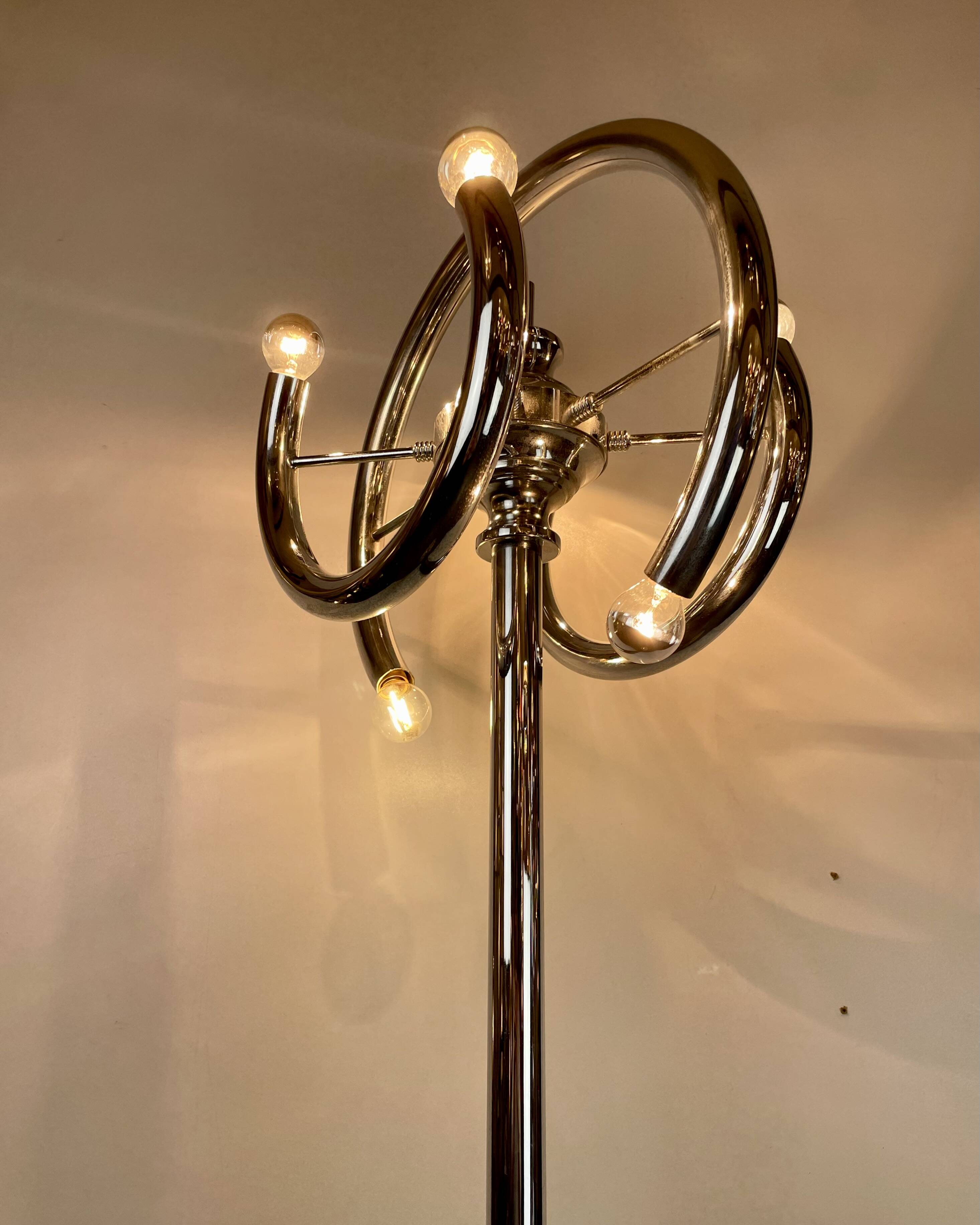 Space-Age Floor Lamp att. to Gaetano Sciolari, Italy, 1970s