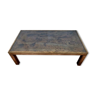Table basse vintage moderniste des années 1970 "seventies" en bois plateau cuivre structuré