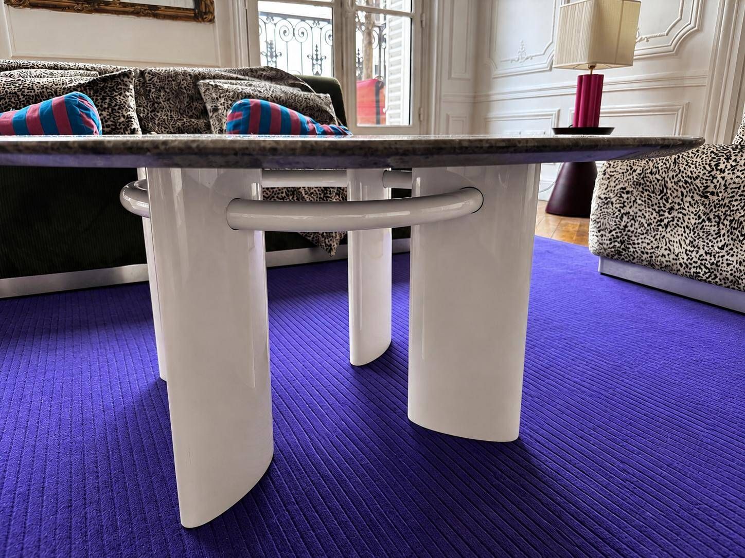 Coffee table The Socialite Family – Grey marble – Sculptural design