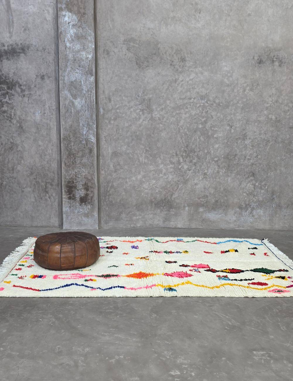 Berber Azilal rug from Morocco - 255 x 153 cm