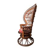 Fauteuil Emmanuelle rotin Peacock 1960