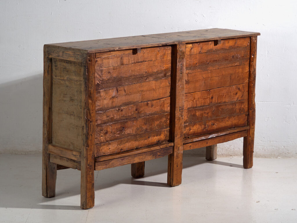 Chinese buffet high in carved pine – China, circa 1930
