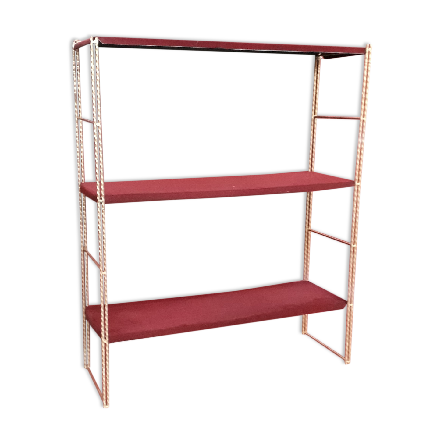 String metal shelf