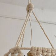 Lámpara de techo de macramé. Spain, 1980s.