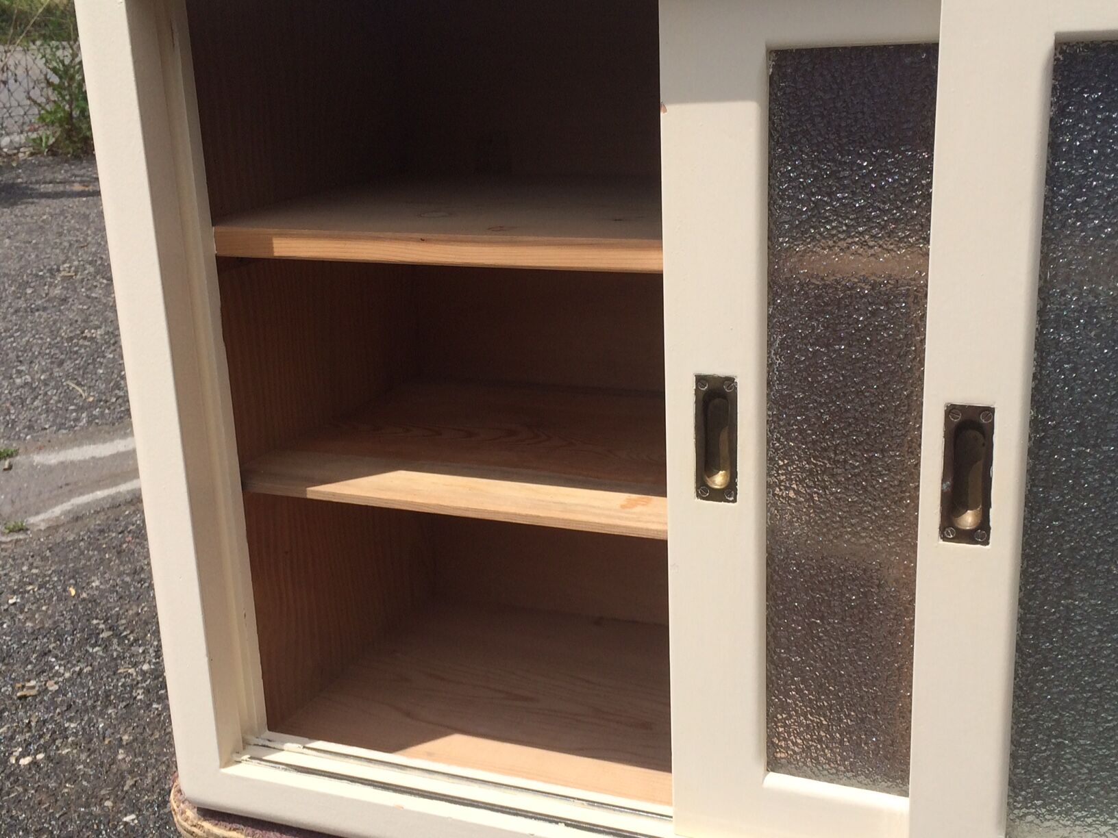 Mado wall shelf 2 sliding doors "frozen" effect windows - 50s