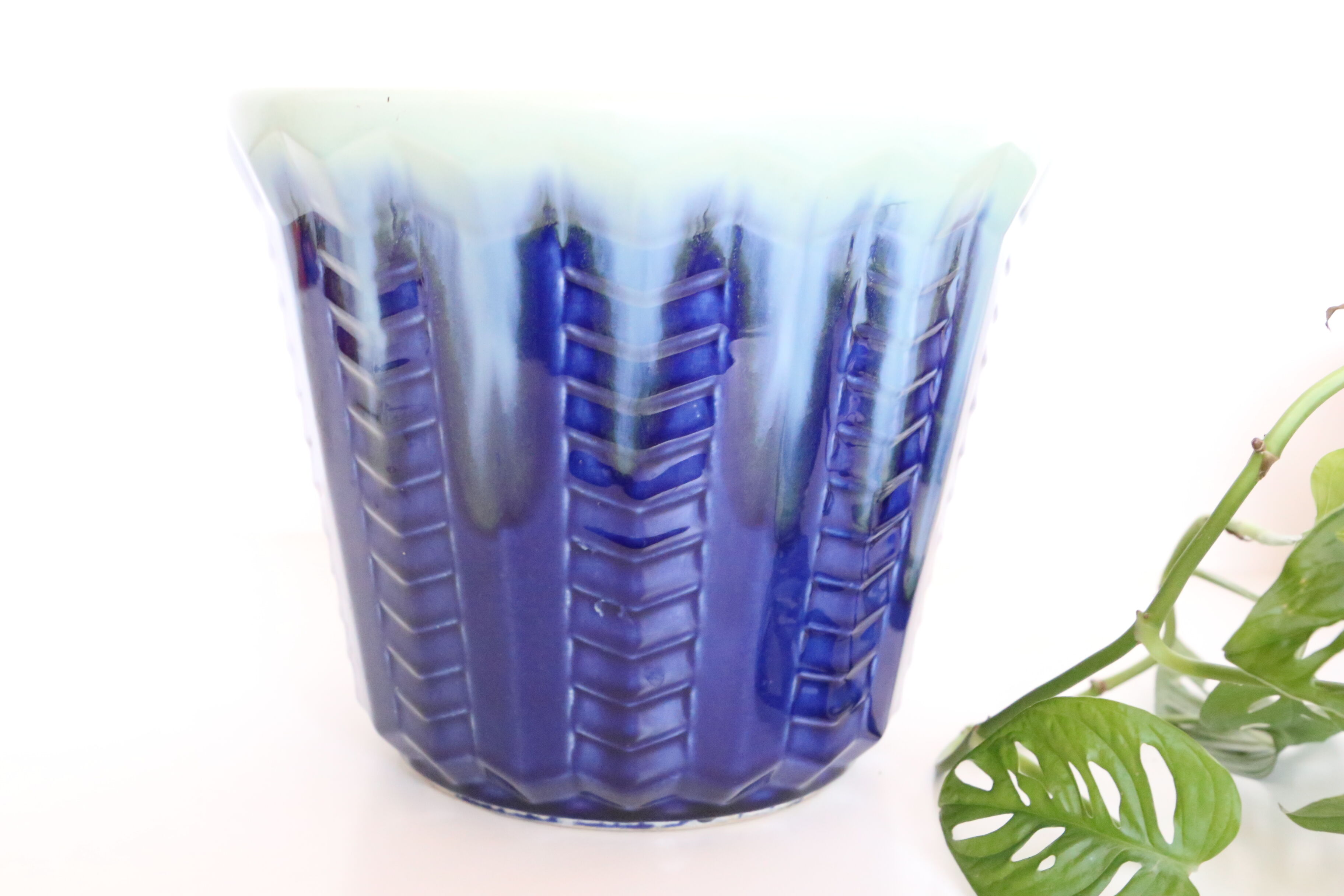 Pot cover De Bruyn, Lille, France, ancient ceramics