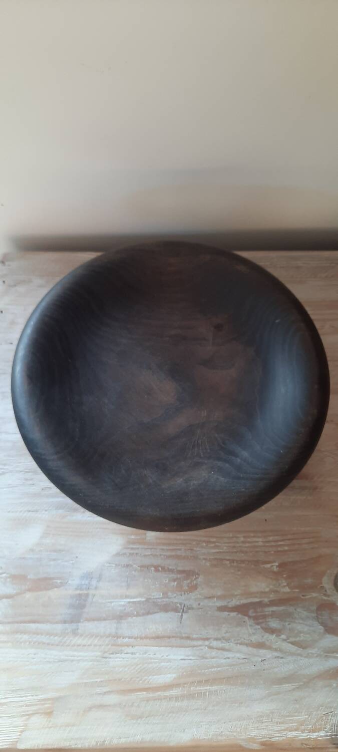Wooden presentation bowl