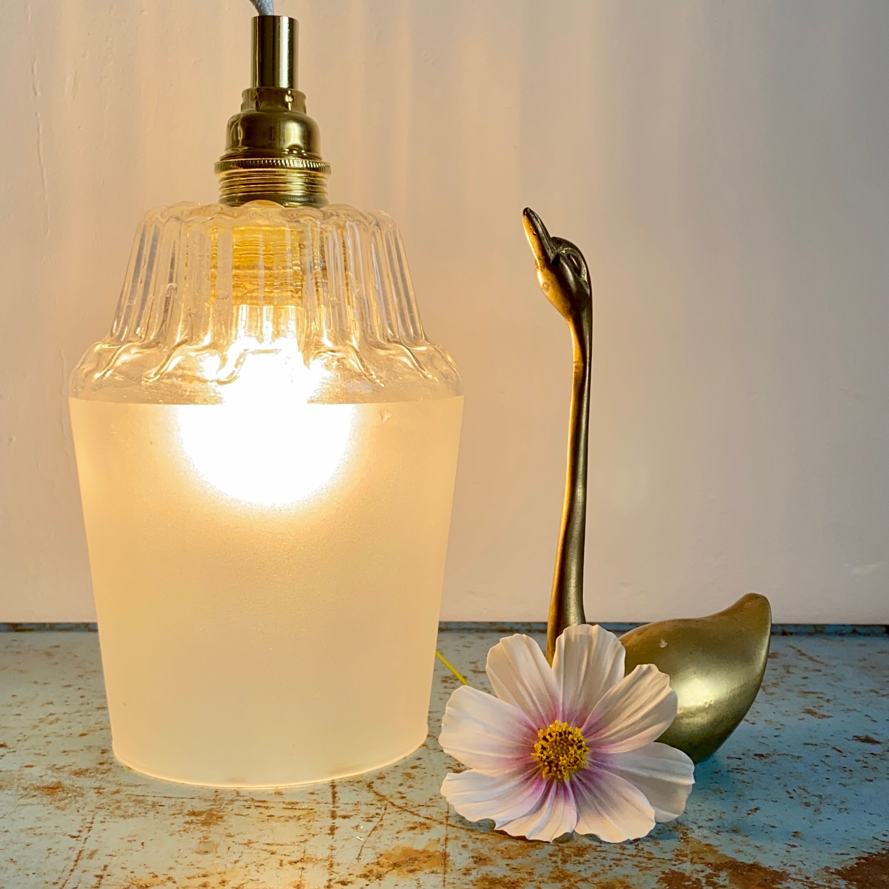 Baladeuse tulipe vintage en verre