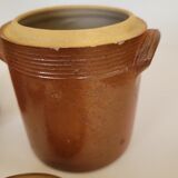 Set of 3 pots with sandstone lids